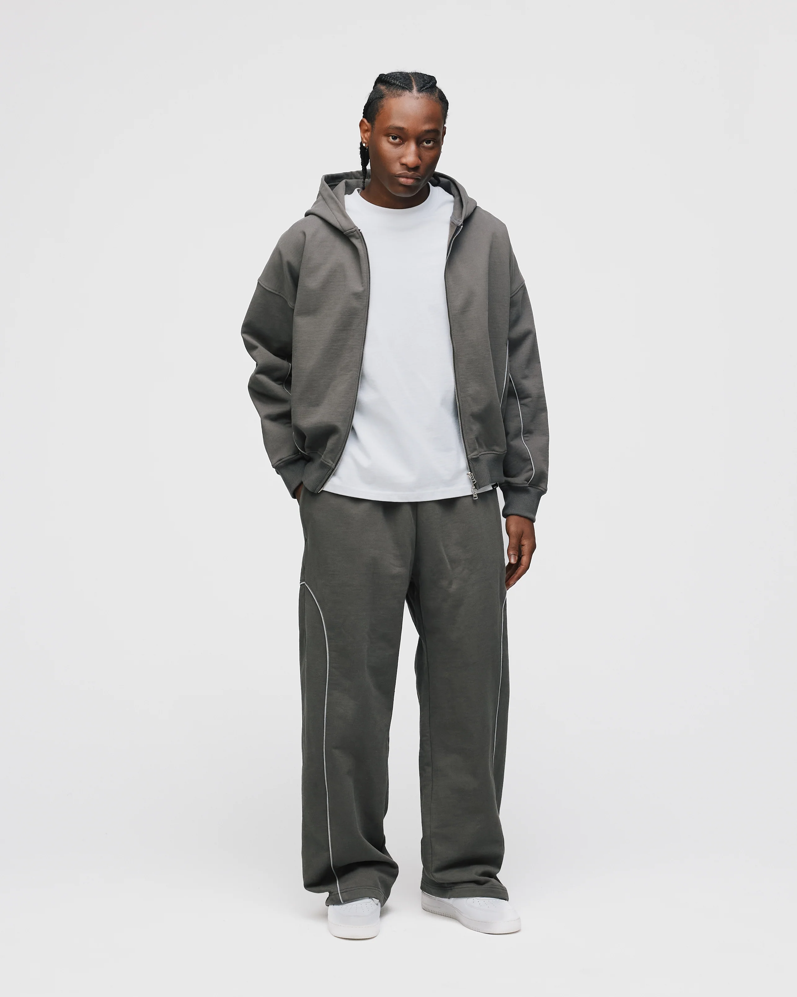 Arc Baggy Sweatpants - Charcoal - Image 4