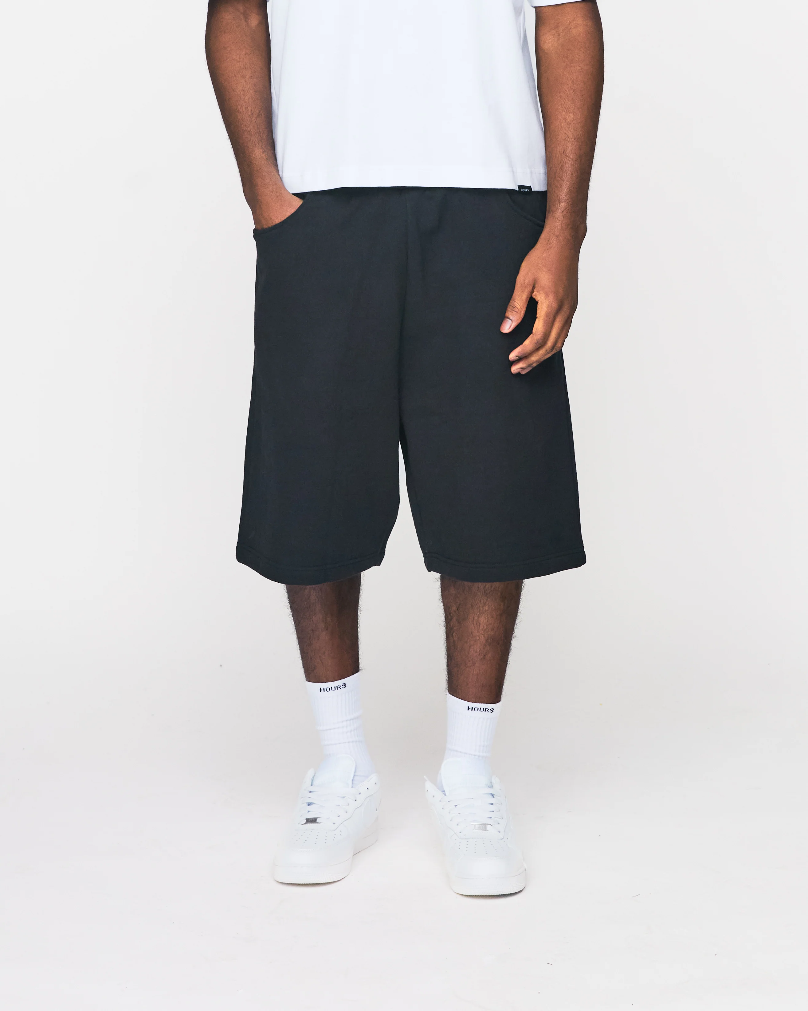 Baggy Sweatshorts - Black - Image 3