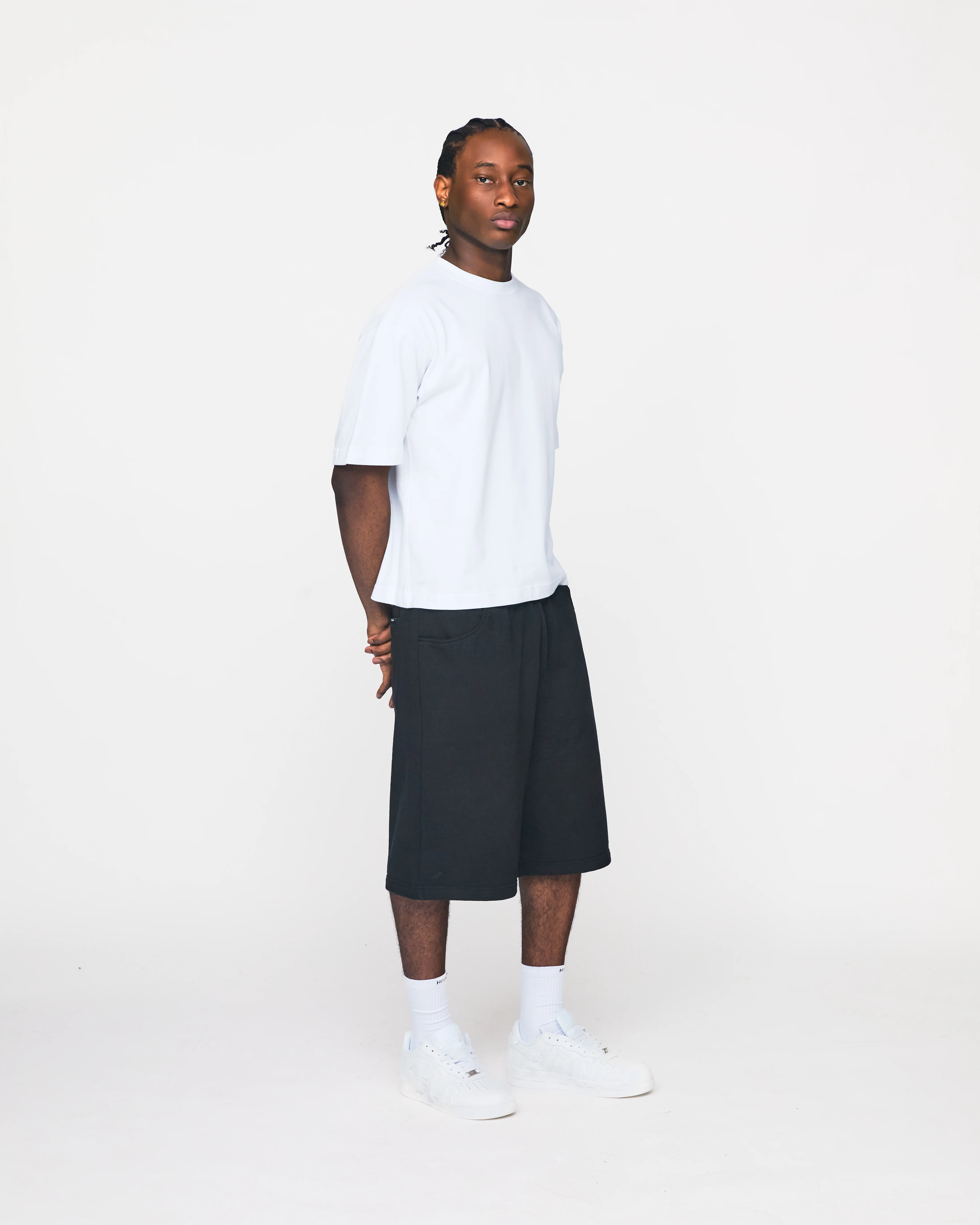 Baggy Sweatshorts - Black - Image 4