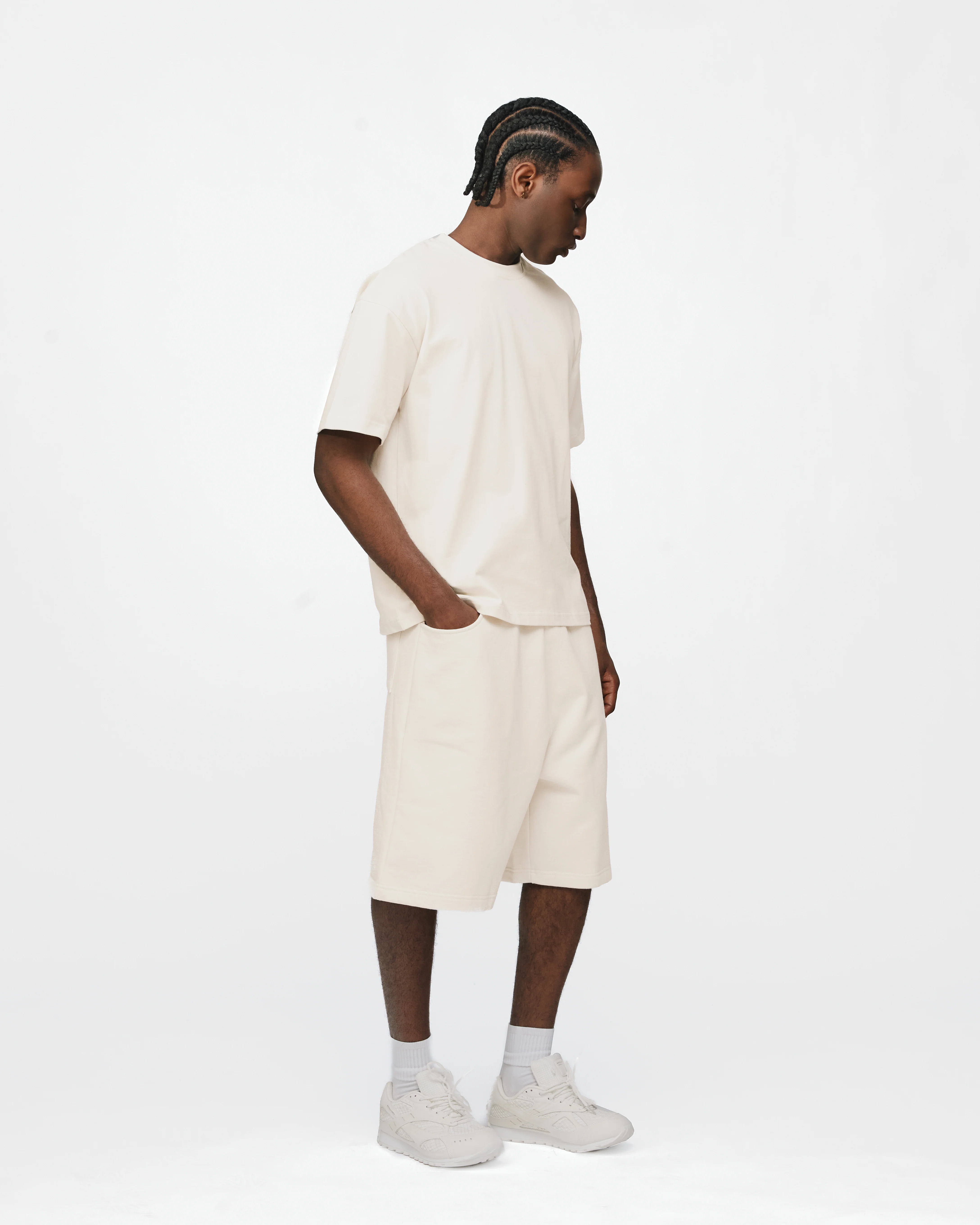 Baggy Sweatshorts - Oyster - Image 4