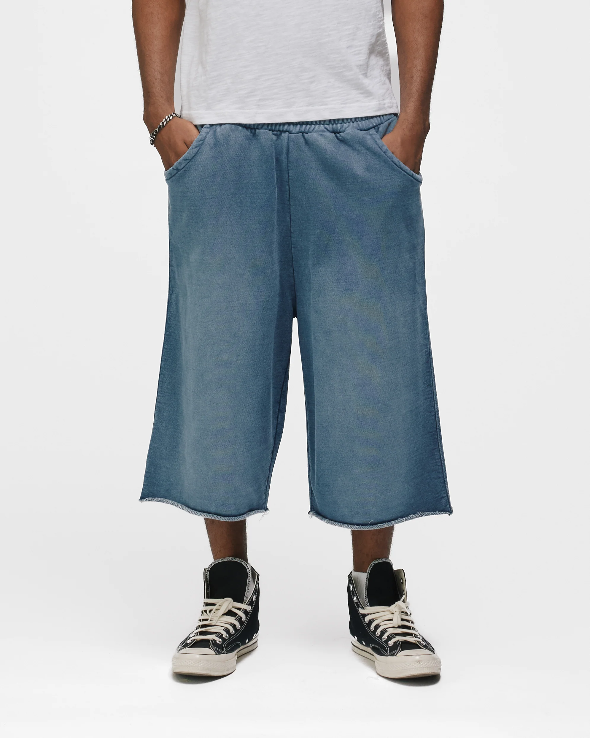 Capri Sweatshorts - Sunfaded Blue - Image 3
