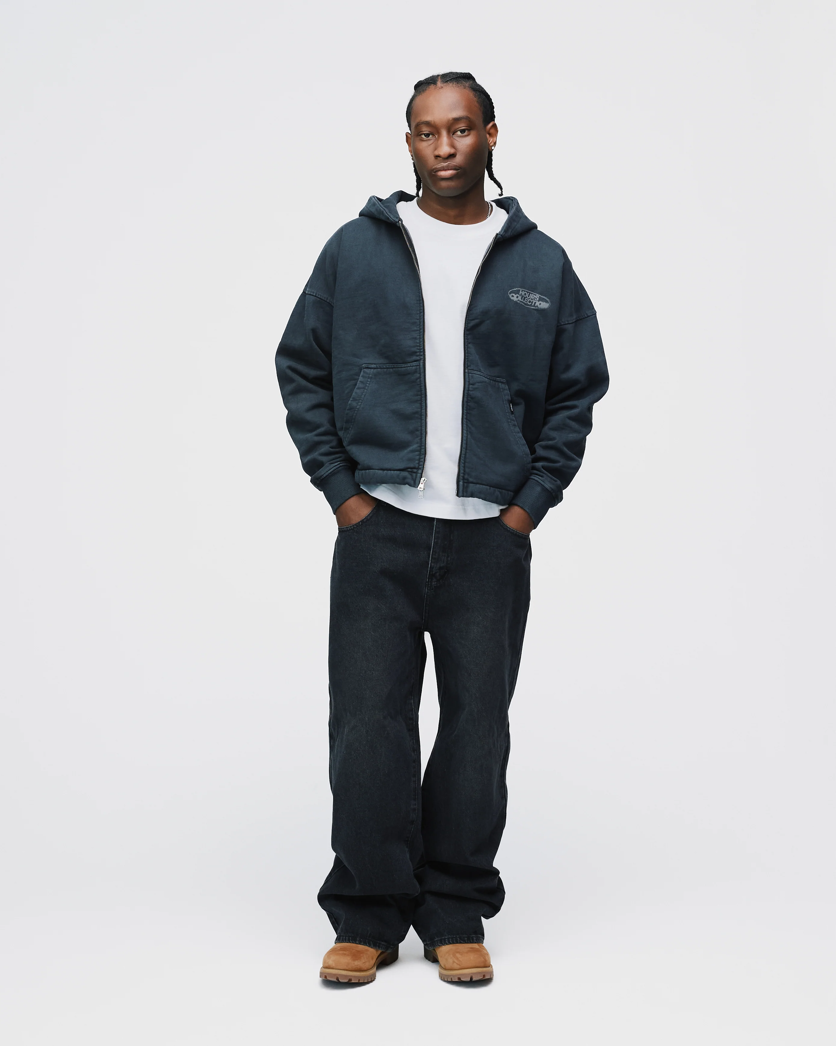 Mind Connection Cropped Zip Hoodie - Vintage Black - Image 5