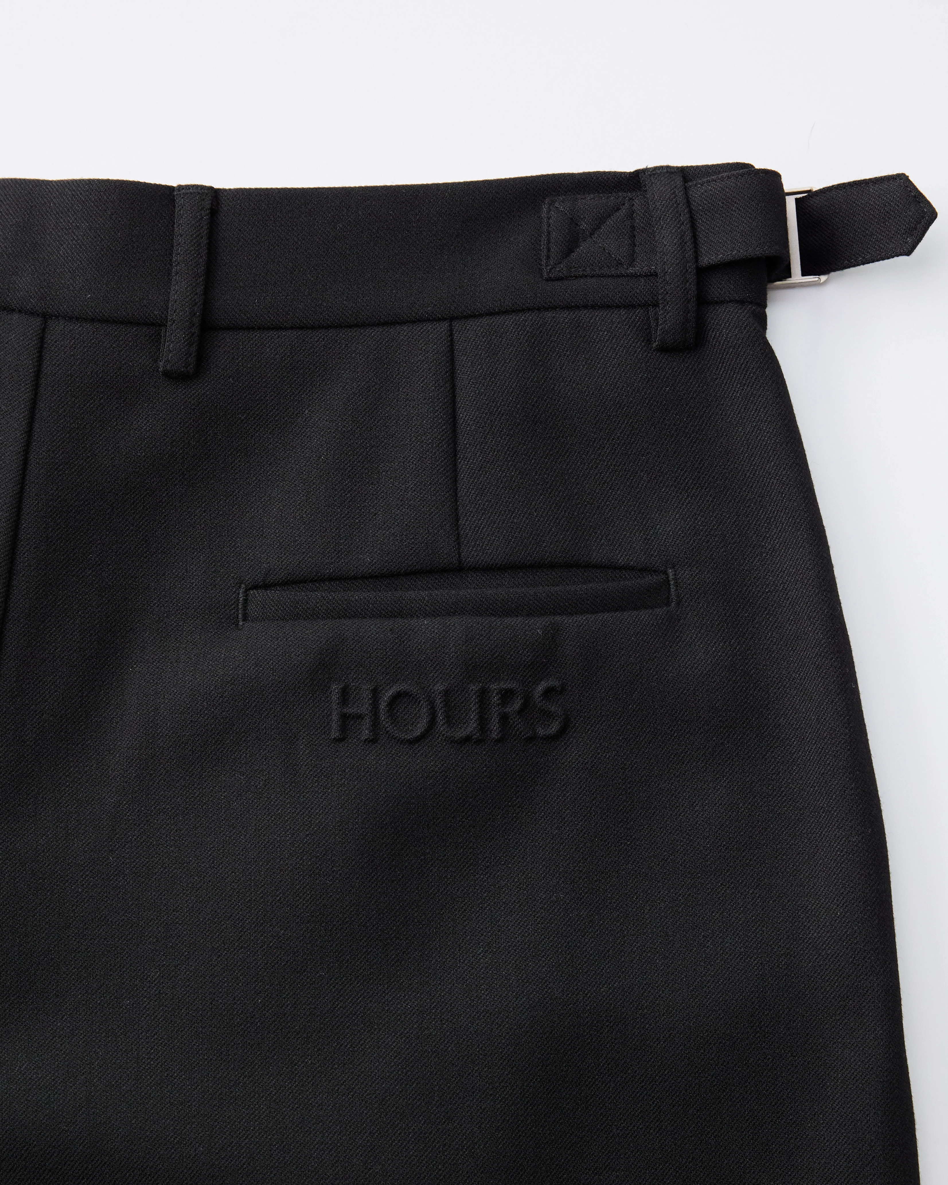 Pleated Shorts - Black - Image 7