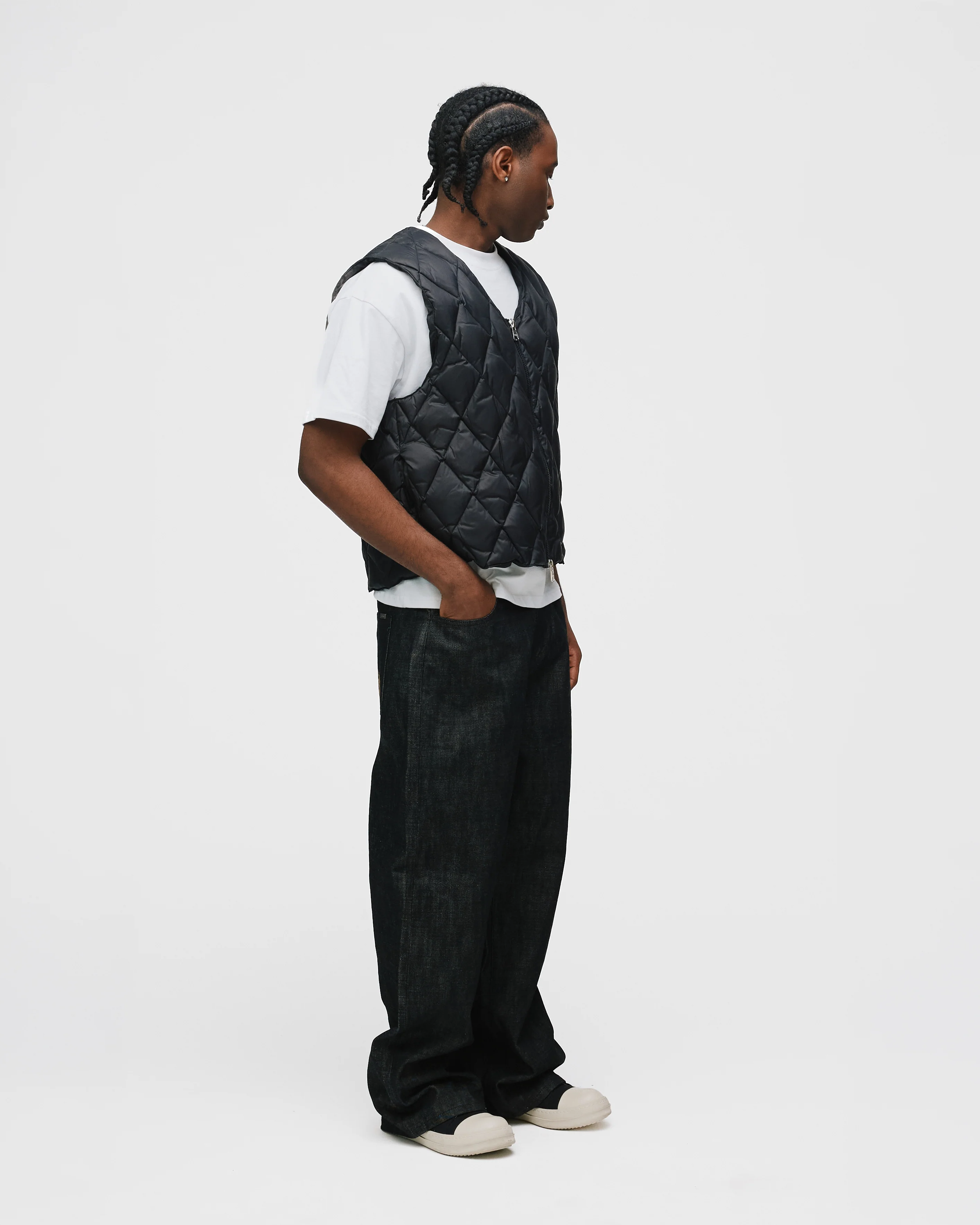 Quilted Puffer Vest - Black - Image 5