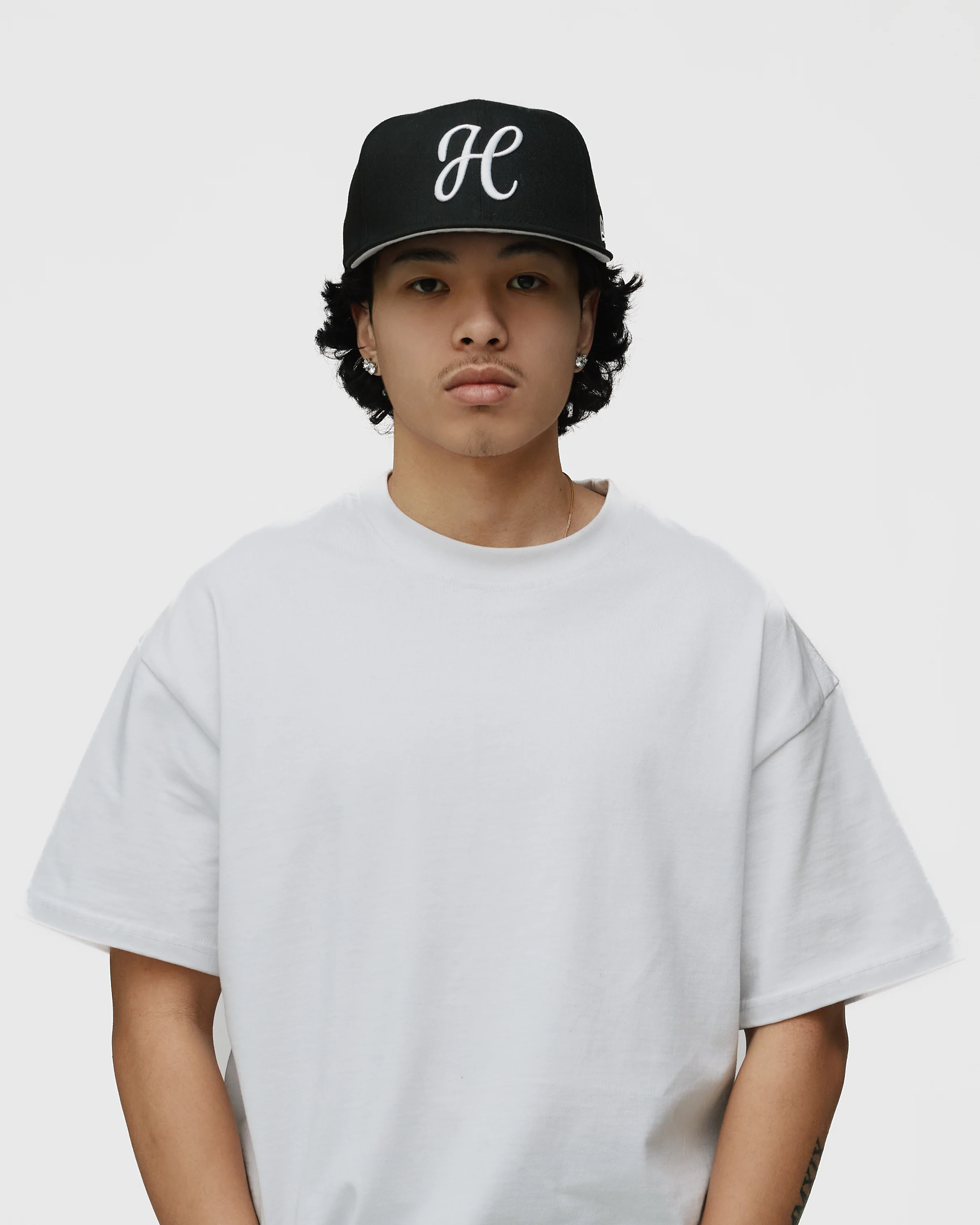 Signature New Era Fitted - Black - Image 3