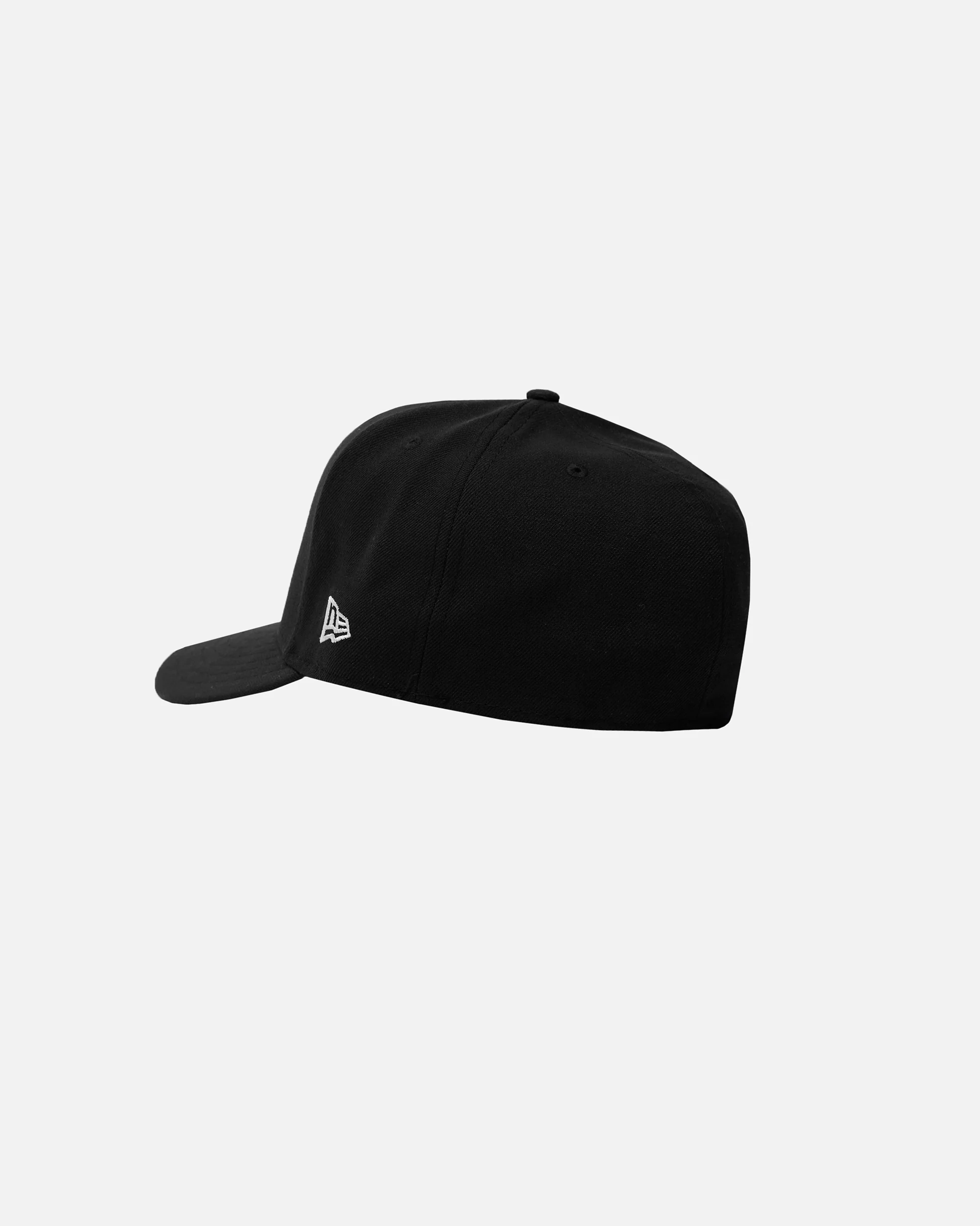 Signature New Era Fitted - Black - Image 6