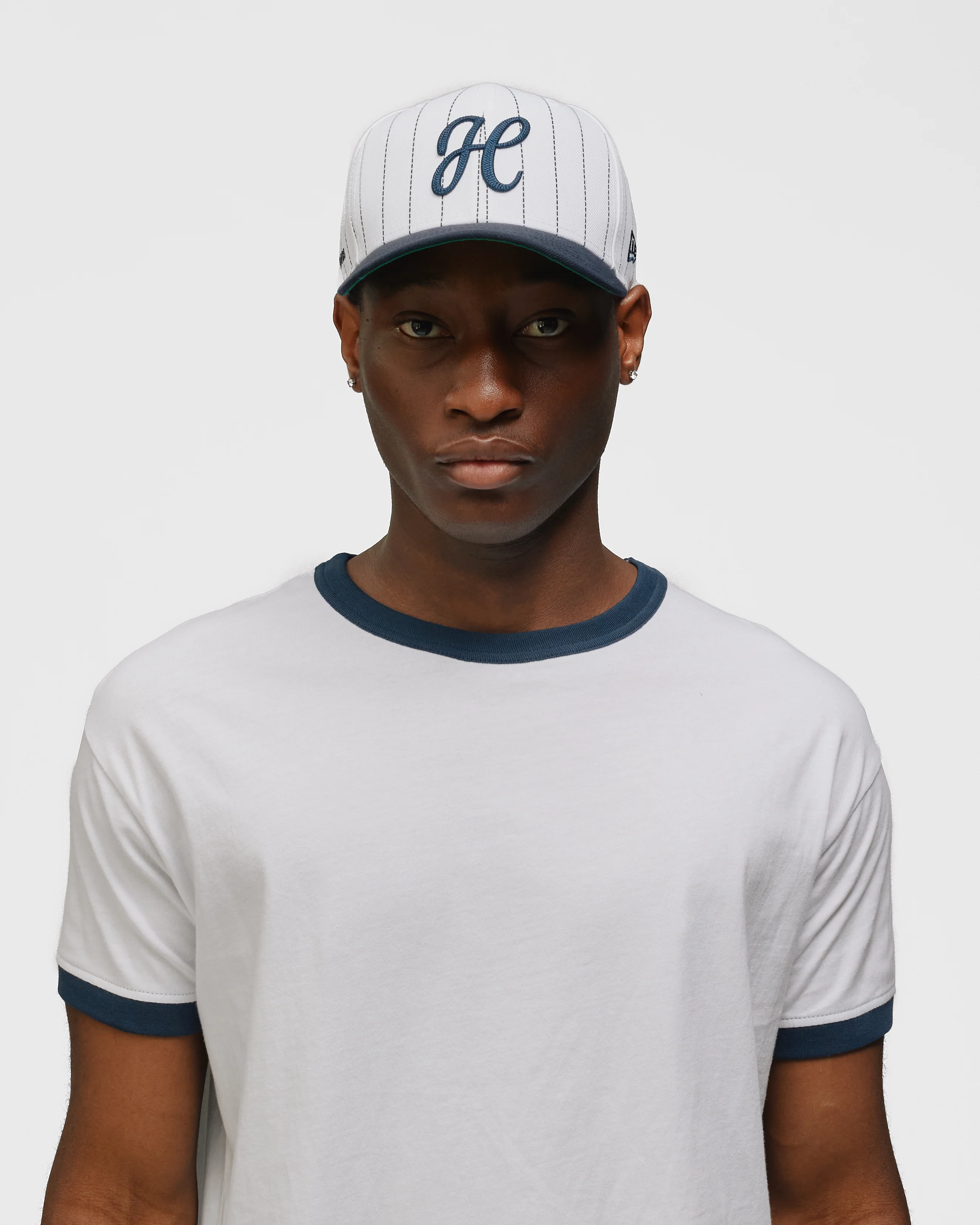 Signature New Era 9FIFTY - Pinstripe - Image 3